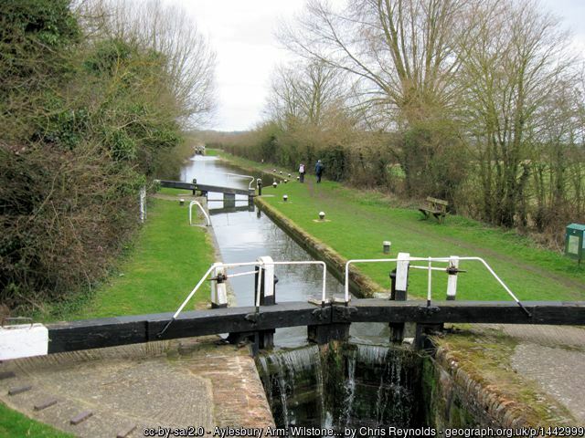 Wilstone Lock, Aylesbury Arm